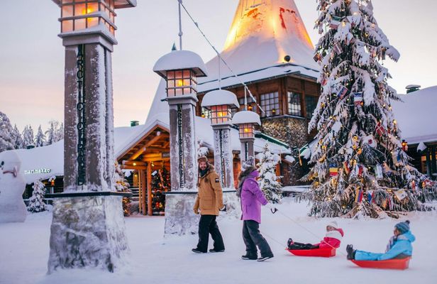 Santa Claus Village Guided Tour with Lunch