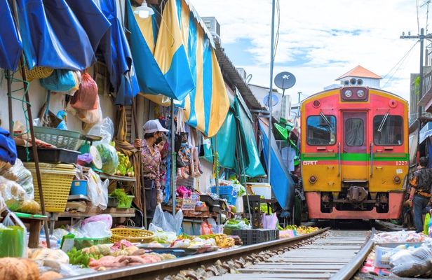 Amphawa Floating Market and Maeklong Railway Market tour