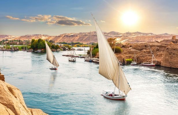 River Cruises Collection: Tombs of the Nobles & Kitcheners Island with a felucca experience