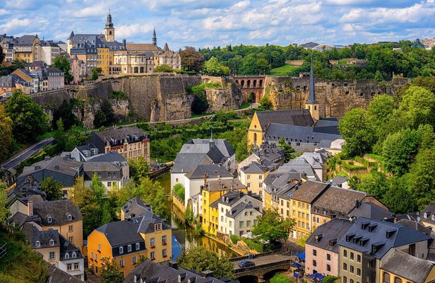 Guided walking tour in Luxembourg city