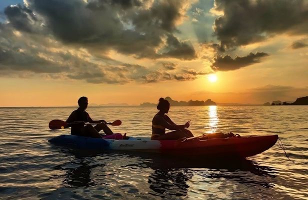 Sunset kayaking experience in Ao Thalane with BBQ dinner