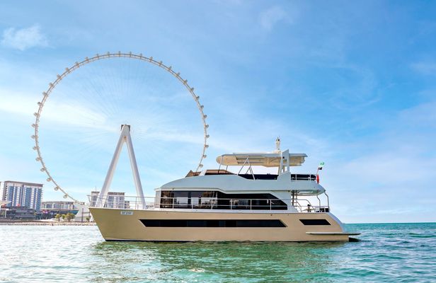 Dubai luxury yacht experience with extended Burj tour