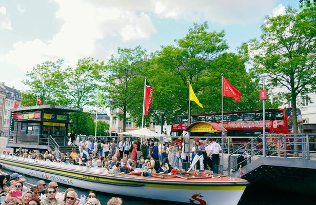 48-hour Hop-on Hop-off Bus and Boat Sightseeing in Copenhagen