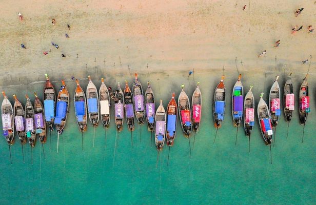 Day trip to Railay Beach with transfer from Koh Phi Phi