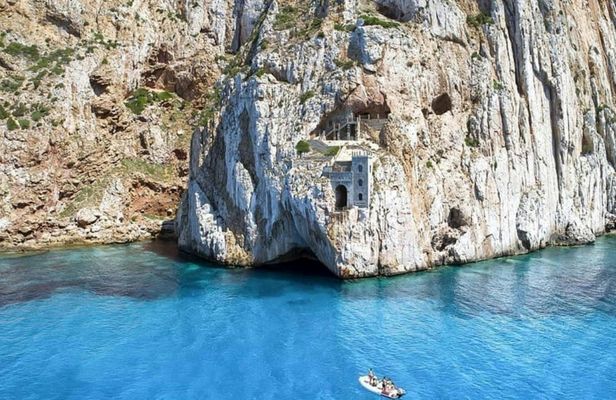 Half-day dinghy tour from Buggerru