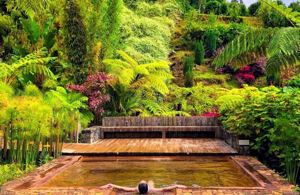Furnas thermal baths experience by night with dinner