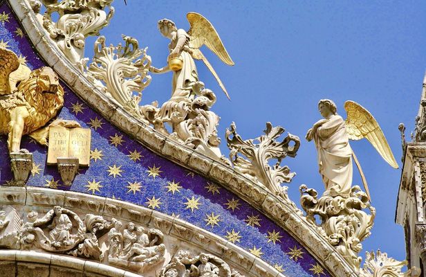 Tickets and guided tour of the golden Basilica di San Marco in Venice