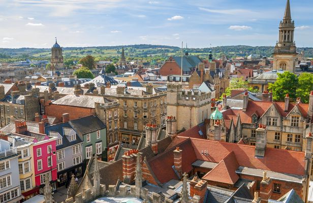 Cotswolds and Oxford Full-Day Guided Tour from Bath