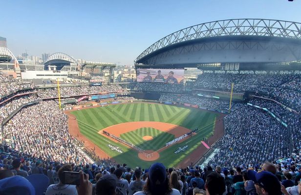 Seattle Mariners Baseball Game Ticket at T-Mobile Park