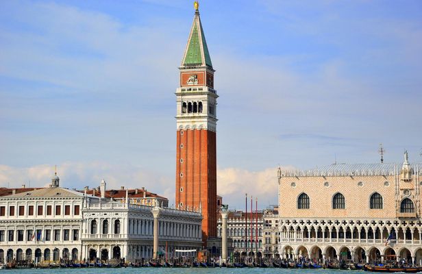 St. Mark’s Basilica Terraces and Doge’s Palace Small-Group Tour