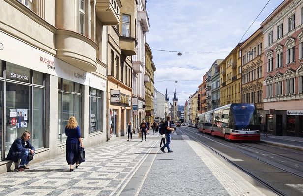 Self-Guided Discovery Walk in Prague's Art District