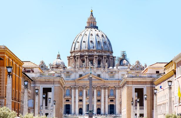 St. Peter's Basilica and Dome Audio Guided Tour with Entrance Tickets