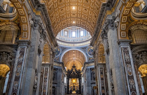 St. Peter's Basilica and Dome Guided Tour with Breakfast