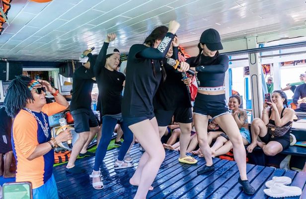 Nha Trang Floating Bar Boat Party and Island-Hopping Experience