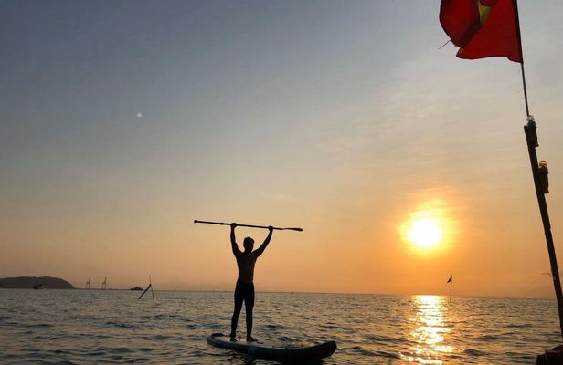Stand-up Paddle Experience on Man Thai Beach