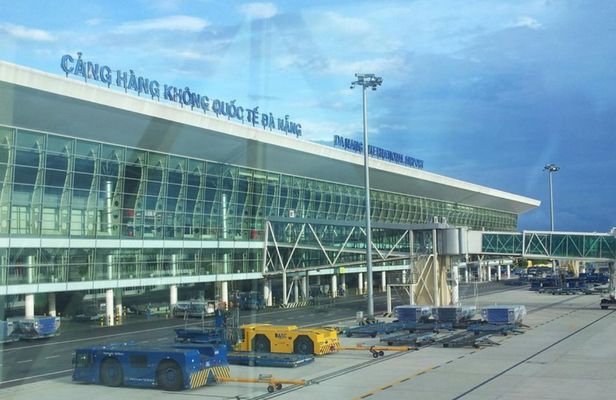 Da Nang International Airport Fast Track Service with SIM Card Option