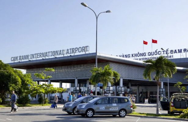 Cam Ranh International Airport Fast Track Service with SIM Card Option