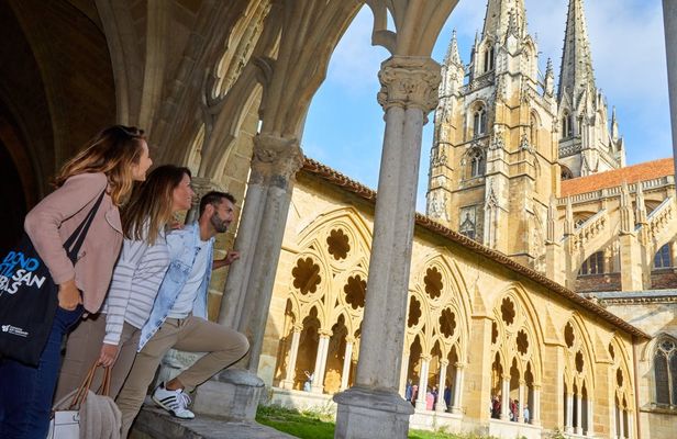 Biarritz and French Basque coast tour from San Sebastian with lunch