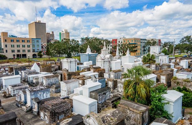 New Orleans St. Louis Cemetery tickets and guided tour