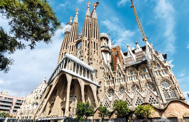 Sagrada Familia entrance tickets