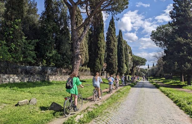 Appia Antica and Aqueducts  E-bike Shared Tour