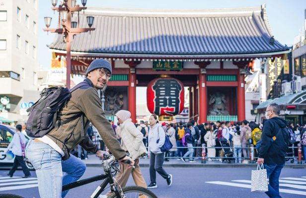 Tokyo and Edo Hidden Gem Bike Tour with Lunch