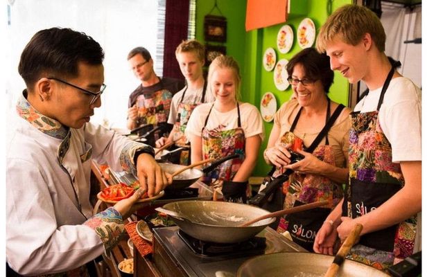 Silom Thai Cooking with Market Tour