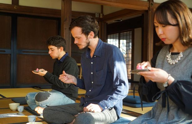 Kyoto Zen Meditation and Garden Tour at a Zen Temple
