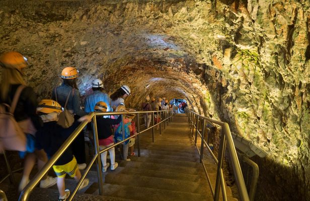 Castellana Grotte Caves Tour with Boat Cruise in Polignano a Mare