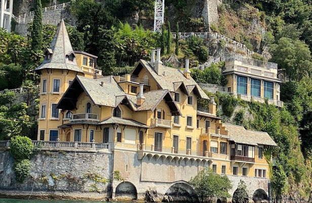 Lake Como 4-Hour Private  Boat Tour