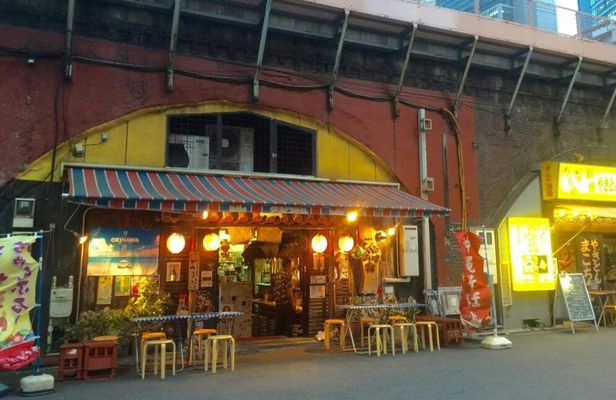 3-hour guided food tour of Shinbashi's hidden gems in Tokyo
