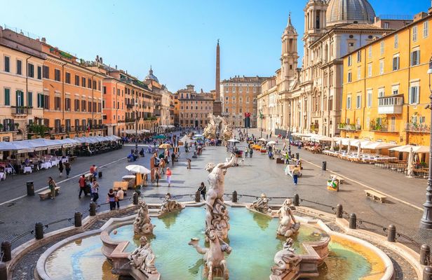 Guided Walking Tour of Rome Centre and Trevi Underground District