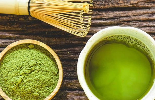 Matcha green tea tour in Kyoto's Uji Market