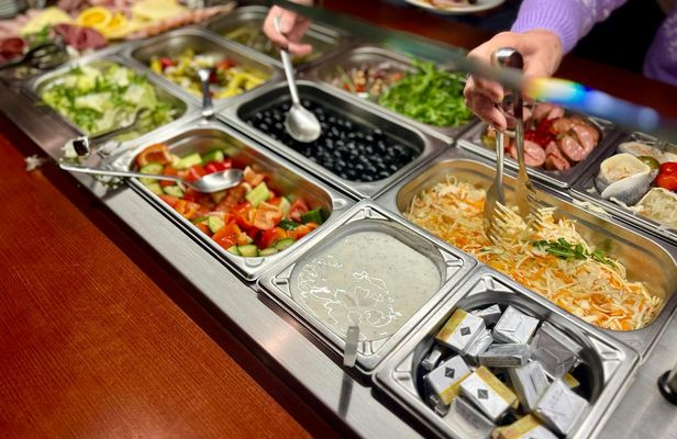 Prague evening cruise with buffet-style dinner