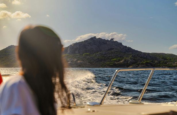 Borromean Islands private boat tour