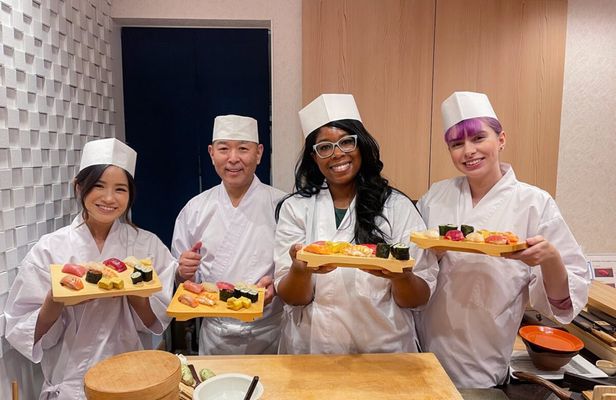 Professional Level Sushi Making Class