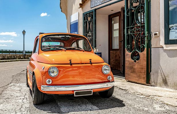 Private Tour in Polignano a Mare by a Vintage Car