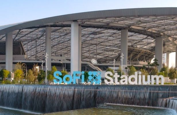 Tour of the SoFi Stadium