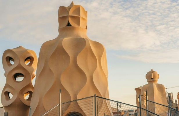 Guided Tour of Gaudí's Houses, Casa Batlló, Casa Milà and Casa Vicens