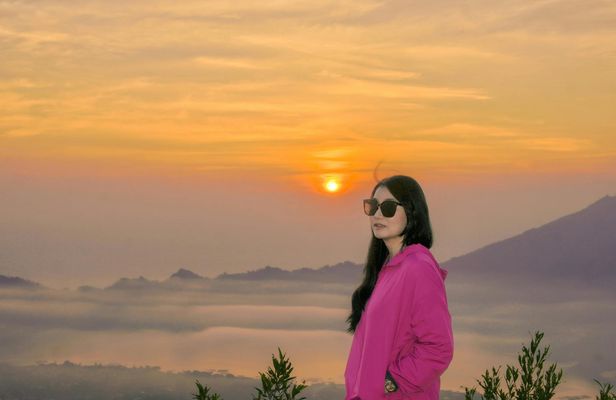 Mount Batur sunrise trekking with Tegenungan waterfall tour