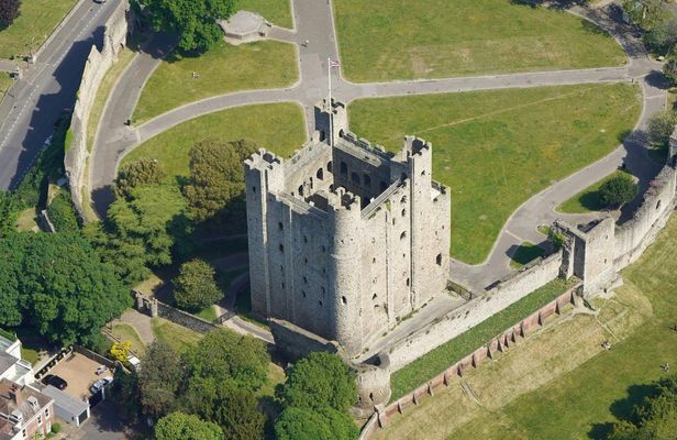 Rochester, Dover Castle and the White Cliffs Tour