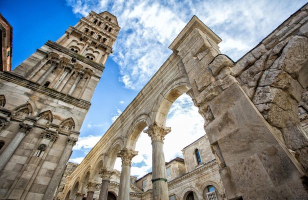 Full-Day Split Guided Tour from Dubrovnik