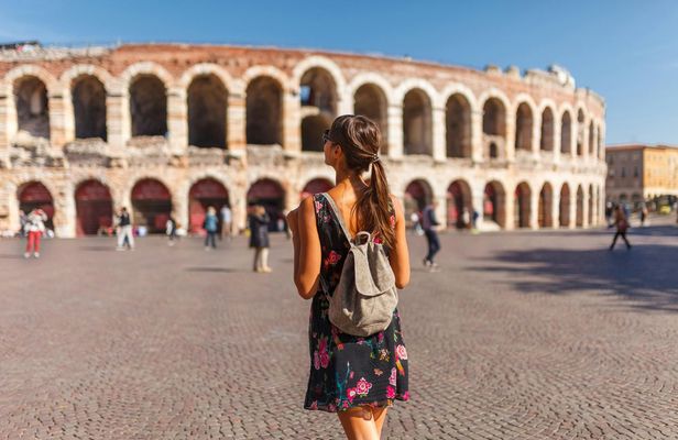 Guided Tour by Train from Venice to Verona