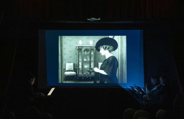 The Charm of Silent Films in Ortigia Guided Tour