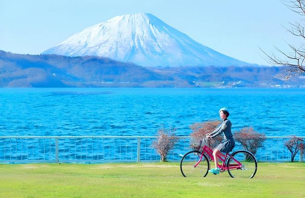 Noboribetsu, Lake Toya and Otaru Full-Day Tour in Hokkaido