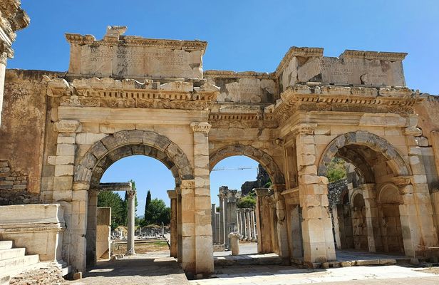 All Inclusive Ephesus Tour with Virgin Mary from Izmir