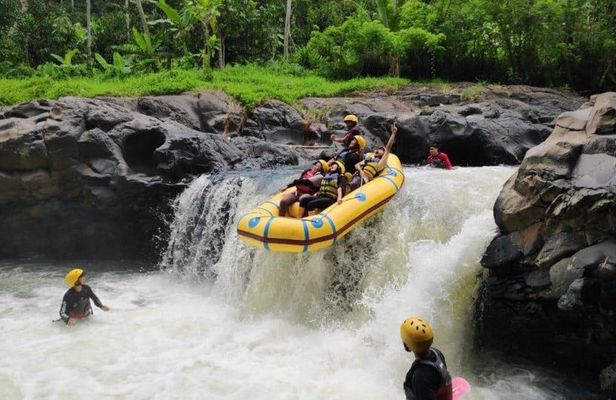 Rafting and City Tour with Lunch from Lombok