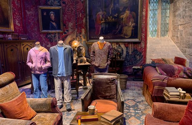 Harry Potter Studios and walking tour of London film locations