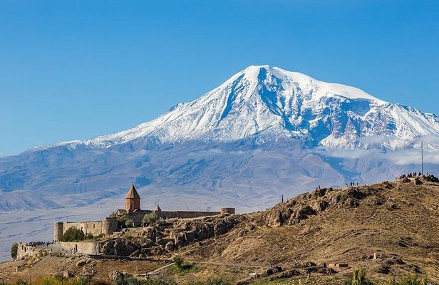 Khor Virap, Areni Cave, Noravank and Areni Winery Group Tour