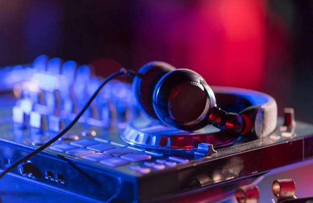 Scene Ayia Napa LoveJuice Residency at Aqua Club